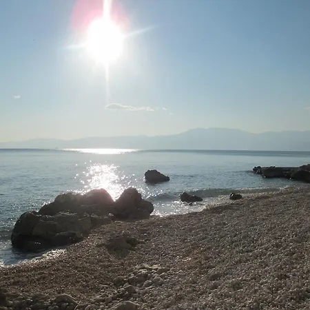 Διαμέρισμα Edmea *